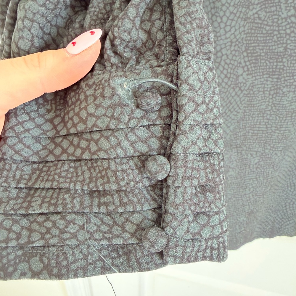 Snake skin patterned dress - Picture 3 of 5